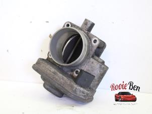 Used Throttle body Volkswagen Caddy III (2KA,2KH,2CA,2CH) 2.0 SDI Price on request offered by Rooie Ben autodemontage