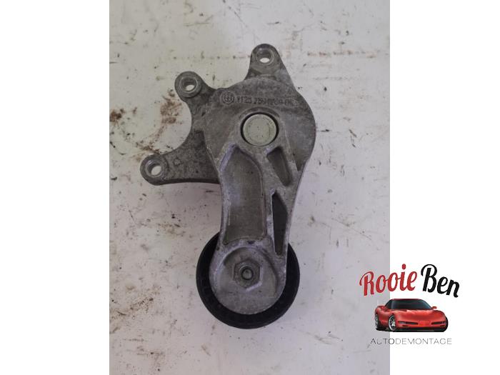 Usados Rodillo tensor correa múltiple BMW 5 serie (F10) 528i 16V Precio € 15,00 Norma de margen ofrecido por Rooie Ben autodemontage