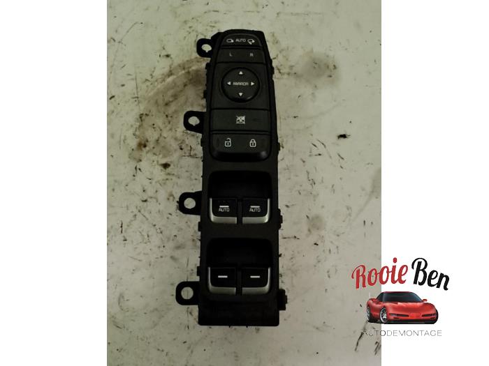 Usados Interruptor combinado de ventanillas Kia Niro I (DE) 1.6 GDI Hybrid Precio € 50,00 Norma de margen ofrecido por Rooie Ben autodemontage