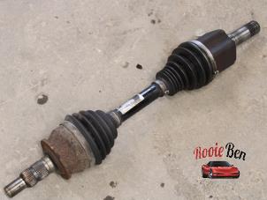 Used Front drive shaft, left Opel Astra J Sports Tourer (PD8/PE8/PF8) 2.0 CDTI 16V 165 Price on request offered by Rooie Ben autodemontage