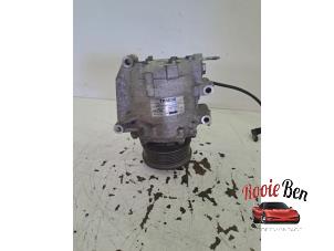 Used Air conditioning pump Honda CR-V (RE) 2.0 16V Price € 200,00 Margin scheme offered by Rooie Ben autodemontage