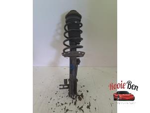 Used Front shock absorber rod, left Opel Astra H GTC (L08) 1.6 16V Price on request offered by Rooie Ben autodemontage
