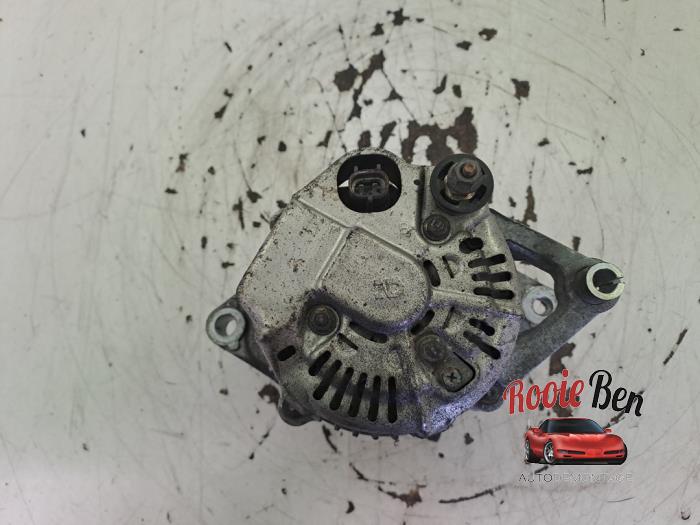 Dynamo van een Jeep Wrangler (TJ) 4.0 4x4 2000