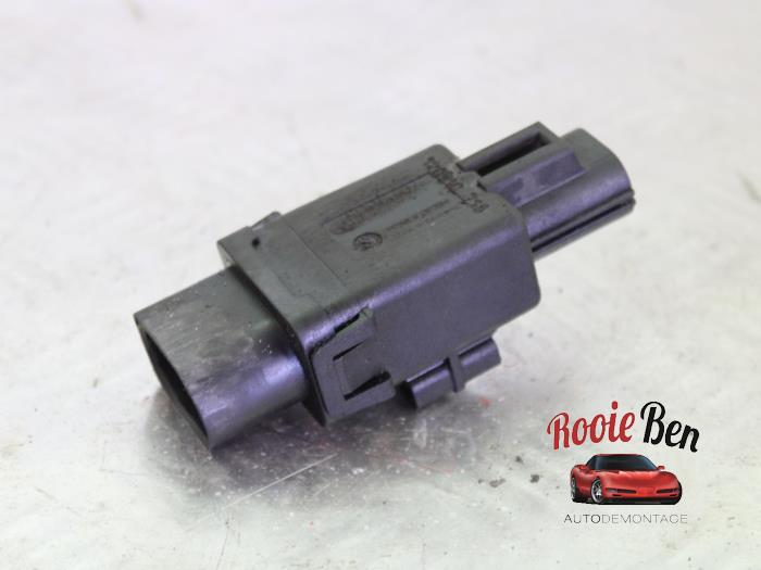 Begagnade Sensor (övriga) Opel Astra J (PC6/PD6/PE6/PF6) 1.6 16V Ecotec Pris på förfrågan erbjuds av Rooie Ben autodemontage