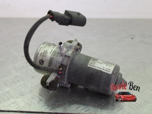 Used Brake servo vacuum pump BMW 3 serie (F30) 330e Price on request offered by Rooie Ben autodemontage