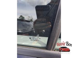 Gebrauchte Türscheibe 4-türig links hinten Dodge Caliber 2.0 16V Preis auf Anfrage angeboten von Rooie Ben autodemontage