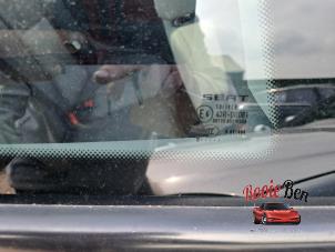 Usagé Vitre supplémentaire 2portes arrière droite Seat Ibiza IV (6J5) 1.2 TDI Ecomotive Prix sur demande proposé par Rooie Ben autodemontage