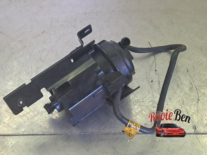 Usagé Filtre carburant Opel Antara 2.0 CDTi 16V 4x4 Prix sur demande proposé par Rooie Ben autodemontage