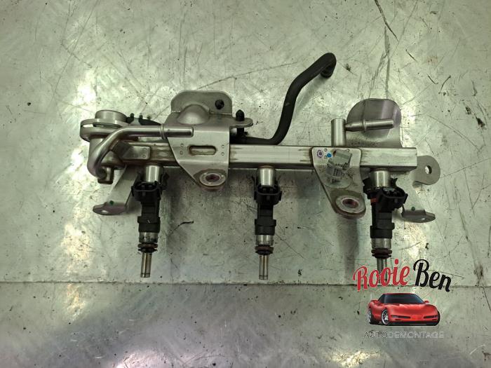 Gebrauchte Einspritzdüse (Einspritzer) Dacia Sandero II 0.9 TCE 90 12V Preis € 50,00 Margenregelung angeboten von Rooie Ben autodemontage