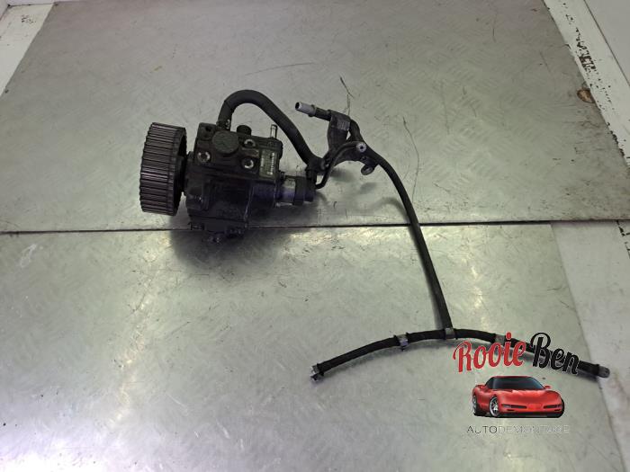Usagé Pompe diesel Chevrolet Malibu 2.0 D 16V Prix € 100,00 Règlement à la marge proposé par Rooie Ben autodemontage