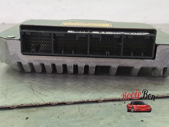 ABS Computer from a Lexus RX (L2) 400h V6 24V VVT-i 4x4 2006