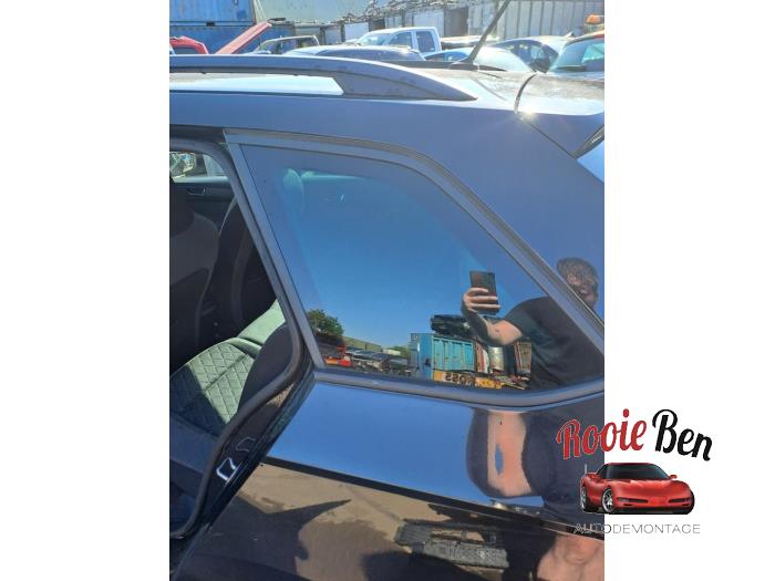 Usados Ventanilla triangular izquierda detrás Skoda Fabia III Combi (NJ5) 1.0 TSI 12V Precio € 100,00 Norma de margen ofrecido por Rooie Ben autodemontage