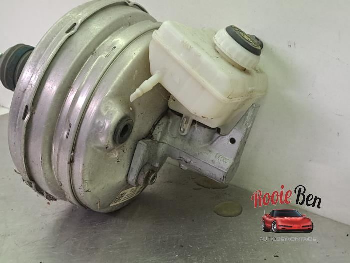 Servo frein d'un Audi A8 (D4) 3.0 TDI V6 24V Quattro 2010