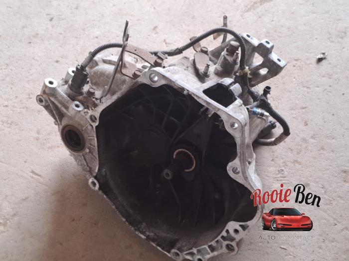 Usagé Boite de vitesses Chrysler Sebring Convertible (JR) 2.0 16V Prix € 500,00 Règlement à la marge proposé par Rooie Ben autodemontage