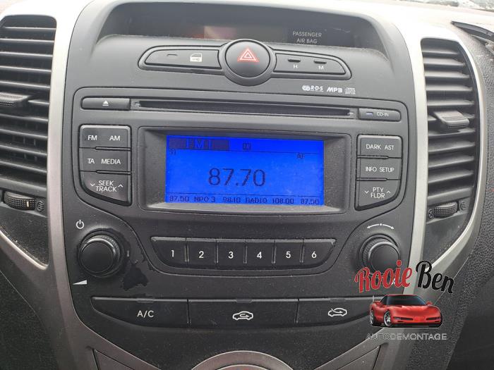 Używane Radio Hyundai iX20 (JC) 1.4i 16V Cena € 50,00 Procedura marży oferowane przez Rooie Ben autodemontage