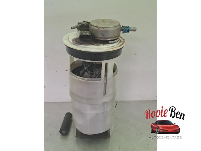 Usagé Pompe à carburant Dodge Durango (HB) 4.7 ST 4x4 Prix € 100,00 Règlement à la marge proposé par Rooie Ben autodemontage