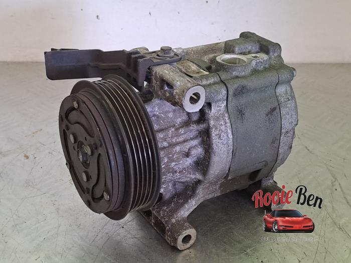 Usagé Pompe clim Ford Ka II 1.2 Prix € 30,00 Règlement à la marge proposé par Rooie Ben autodemontage