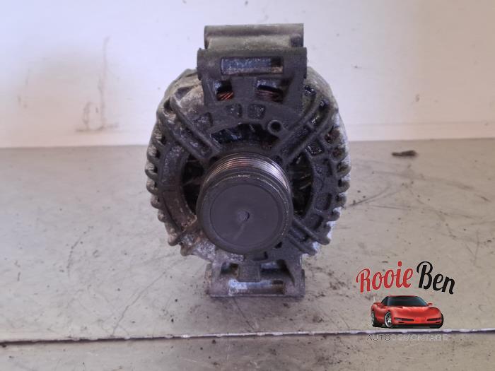 Usagé Dynamo Audi A5 (8T3) 1.8 TFSI 16V Prix € 50,00 Règlement à la marge proposé par Rooie Ben autodemontage