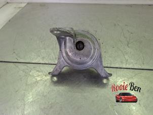 Motorlager van een Opel Meriva (B) 1.4 Turbo 16V ecoFLEX 2015