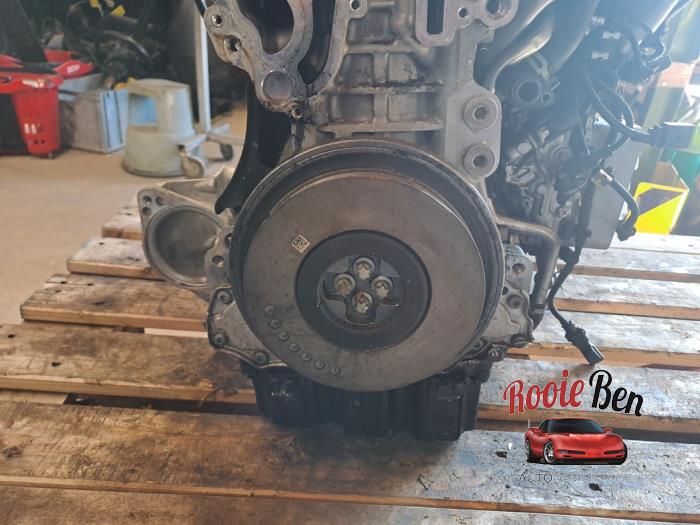 Used Engine Mercedes B (W247) 2.0 B-200d Price € 3.250,00 Margin scheme offered by Rooie Ben autodemontage