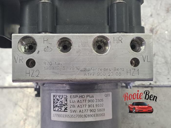 Usagé Pompe ABS Mercedes B (W247) 2.0 B-200d Prix € 180,00 Règlement à la marge proposé par Rooie Ben autodemontage