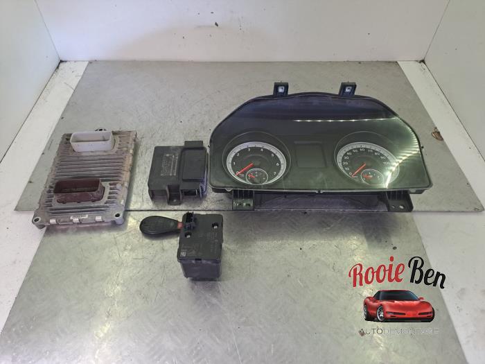 Used Engine management computer Dodge 1500 Standard Cab (DS) 3.6 ST V6 24V 4WD Price on request offered by Rooie Ben autodemontage