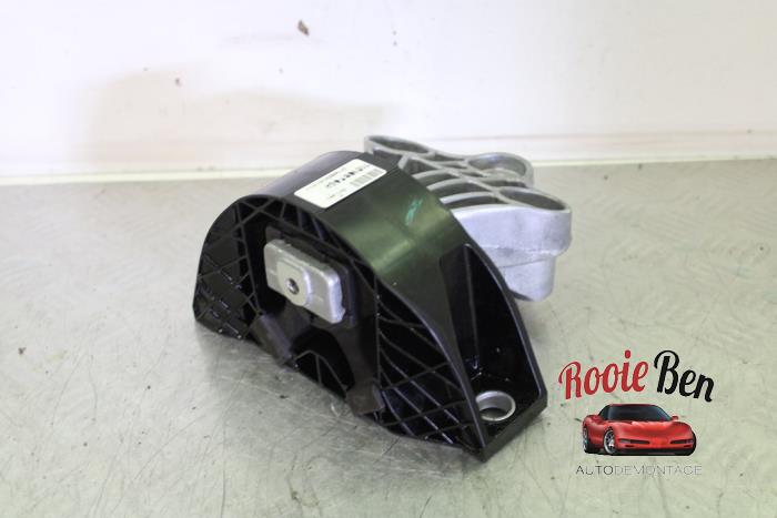 Used Engine mount Nissan Townstar 44 kWh Price € 20,00 Margin scheme offered by Rooie Ben autodemontage