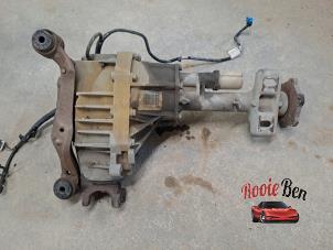Differential vorne van een Chevrolet Avalanche 5.3 V8 4WD Crew Cab 2009