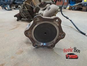 Differential vorne van een Chevrolet Avalanche 5.3 V8 4WD Crew Cab 2009