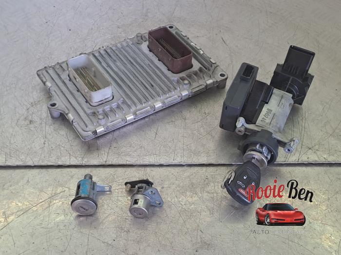 Used Engine management computer Chrysler 200 2.4 16V Price on request offered by Rooie Ben autodemontage