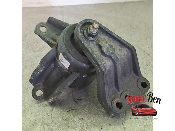 Used Engine mount Kia Rio III (UB) 1.2 CVVT 16V Price € 20,00 Margin scheme offered by Rooie Ben autodemontage