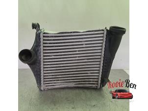 Intercooler from a Porsche Cayenne III (9YA) 2.9 Biturbo V6 24V S 2018