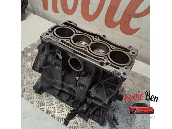 Used Engine crankcase Volkswagen Golf VIII (CD1) 1.4 GTE 16V Price on request offered by Rooie Ben autodemontage