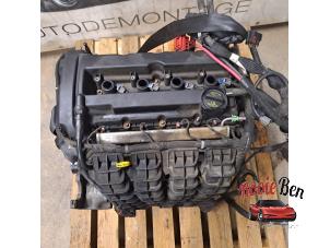 Engine from a Dodge Avenger (JS) 2.0 16V 2008