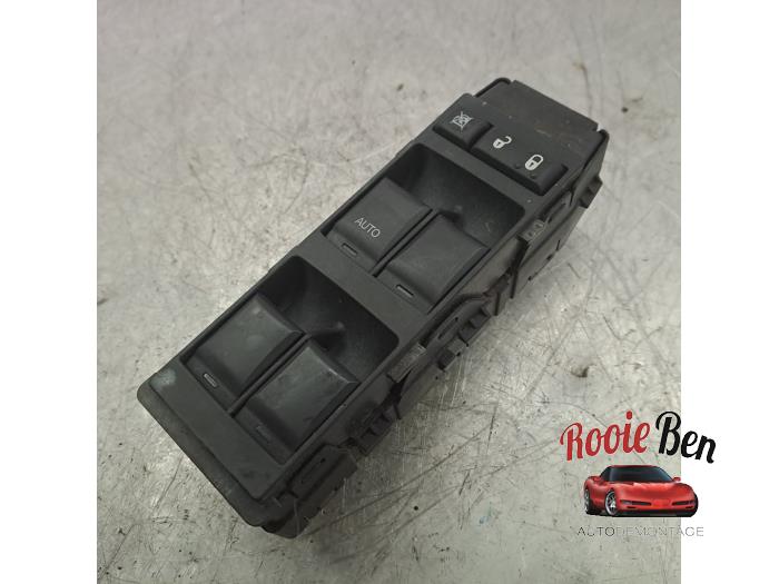 Używane Przelacznik combi okienny Jeep Compass I (MK49) 2.4 16V 4x4 Cena € 50,00 Procedura marży oferowane przez Rooie Ben autodemontage