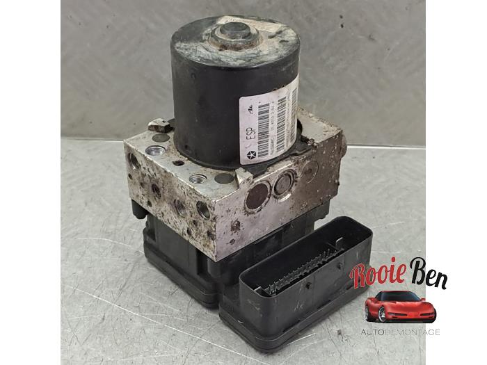 Gebrauchte ABS Pumpe Dodge 1500 Crew Cab (DS) 5.7 Hemi V8 4x4 Preis € 250,00 Margenregelung angeboten von Rooie Ben autodemontage