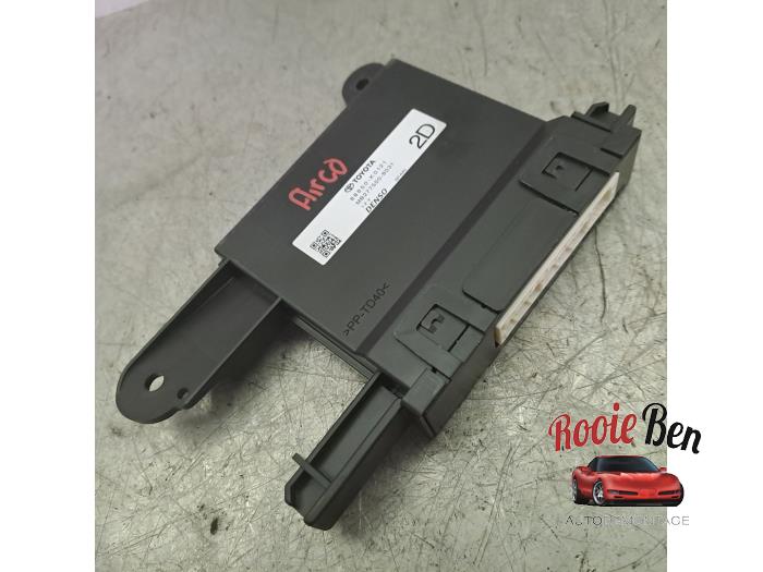 Usagé Ordinateur refroidisseur Toyota Yaris IV (P21/PA1/PH1) 1.5 12V Hybrid 115 Prix sur demande proposé par Rooie Ben autodemontage
