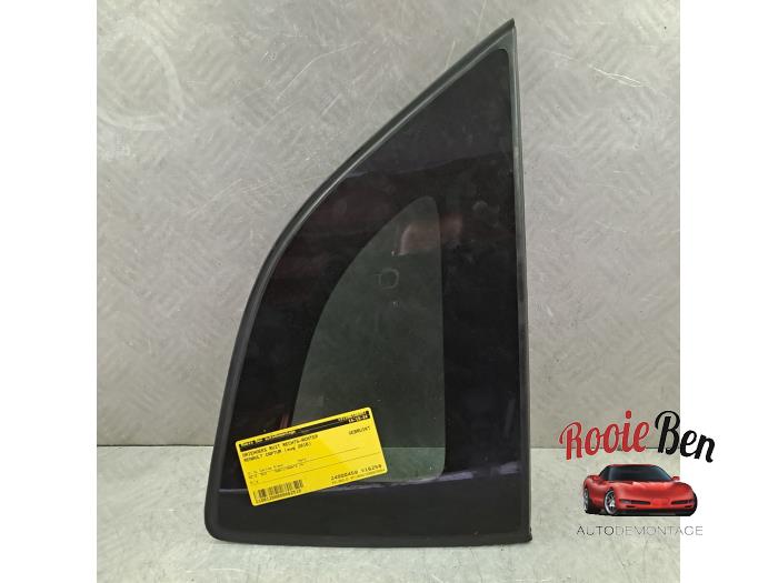 Usados Ventanilla triangular derecha detrás Renault Captur I (2R) 1.2 TCE 16V EDC Precio € 50,00 Norma de margen ofrecido por Rooie Ben autodemontage