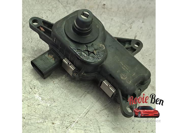 Begagnade Vortexventilmotor Dodge 1500 Crew Cab (DS) 5.7 Hemi V8 4x4 Pris € 50,00 Marginaltabell erbjuds av Rooie Ben autodemontage