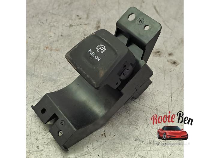 Gebrauchte Handbremse Schalter Dodge 1500 Crew Cab (DS) 5.7 Hemi V8 4x4 Preis auf Anfrage angeboten von Rooie Ben autodemontage