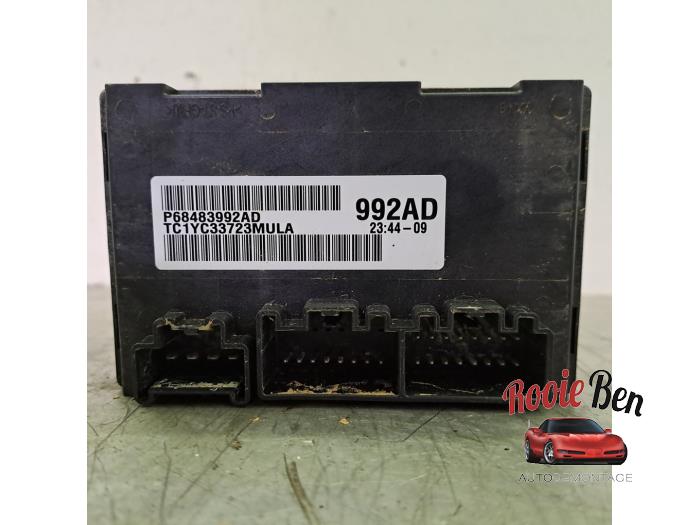 Używane Modul przenoszacy 4x4 Dodge 1500 Crew Cab (DS) 5.7 Hemi V8 4x4 Cena na żądanie oferowane przez Rooie Ben autodemontage