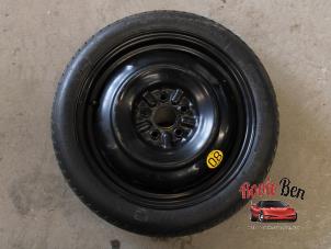Usados Rueda de galleta Toyota Urban Cruiser 1.33 Dual VVT-I 16V 2WD Precio de solicitud ofrecido por Rooie Ben autodemontage
