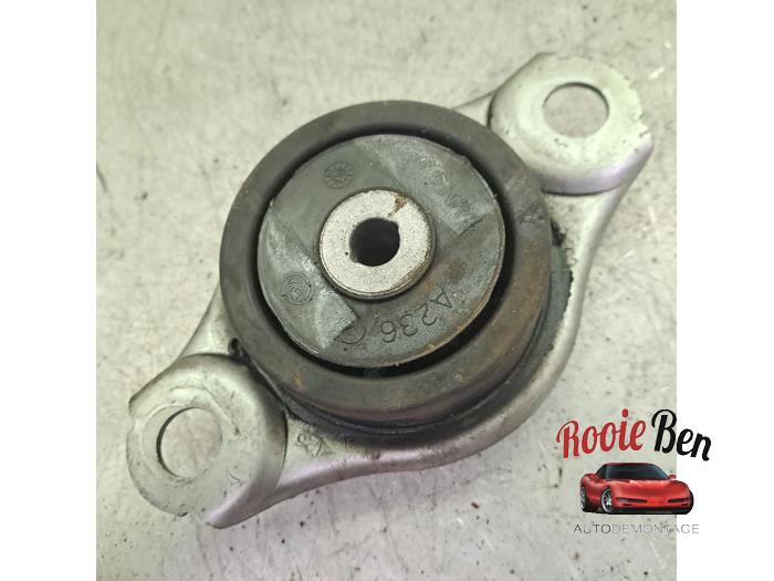 Gebrauchte Motorlager Fiat 500 (312) 0.9 TwinAir 80 Preis € 25,00 Margenregelung angeboten von Rooie Ben autodemontage