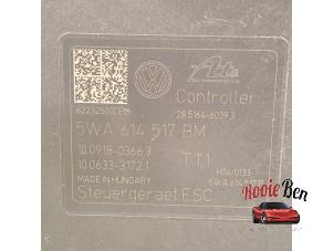 Bloc ABS d'un Volkswagen Golf VIII (CD1) 1.4 eHybrid 16V 2022