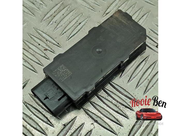 Używane Keyless Entry-Antena Volkswagen Golf VIII (CD1) 1.4 eHybrid 16V Cena € 10,00 Procedura marży oferowane przez Rooie Ben autodemontage