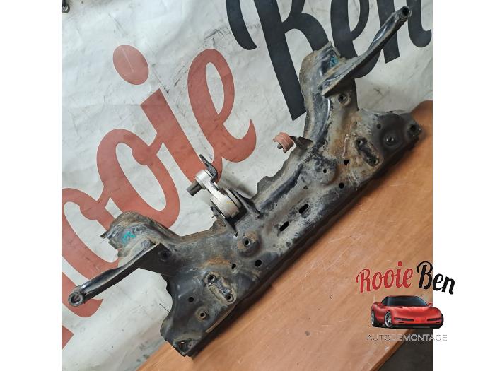 Usados Subchasis Ford Fiesta 6 (JA8) 1.0 EcoBoost 12V 100 Precio € 50,00 Norma de margen ofrecido por Rooie Ben autodemontage