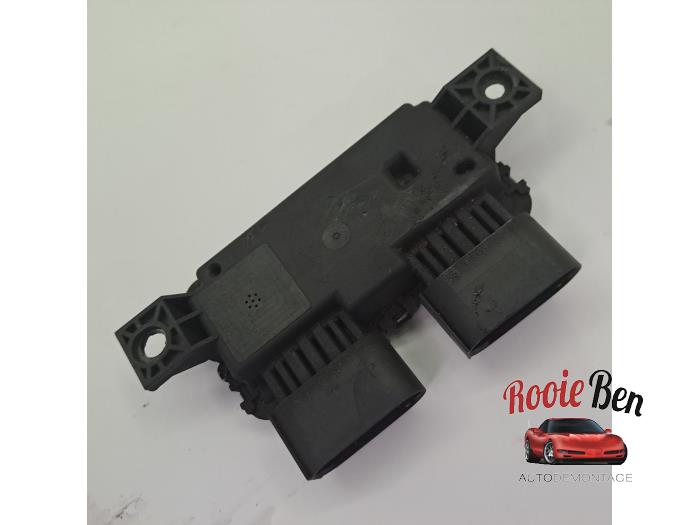 Usagé Module pompe carburant Mercedes CLA Shooting Brake (118.6) 1.3 CLA-250 e Turbo 16V Prix € 25,00 Règlement à la marge proposé par Rooie Ben autodemontage
