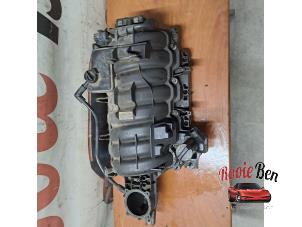 Usados Colector de admisión Dodge 1500 Crew Cab (DS) 5.7 Hemi V8 4x4 Precio de solicitud ofrecido por Rooie Ben autodemontage