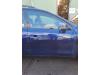 Vitre portière 4portes avant droite d'un Hyundai i30 Crosswagon (WWH) 1.4 CVVT 16V 2009