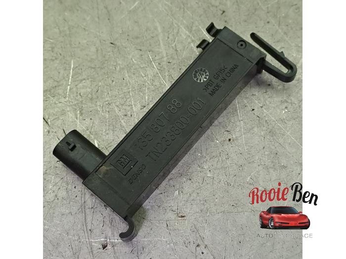 Używane Keyless Entry-Antena Opel Mokka/Mokka X 1.4 Turbo 16V 4x2 Cena € 10,00 Procedura marży oferowane przez Rooie Ben autodemontage
